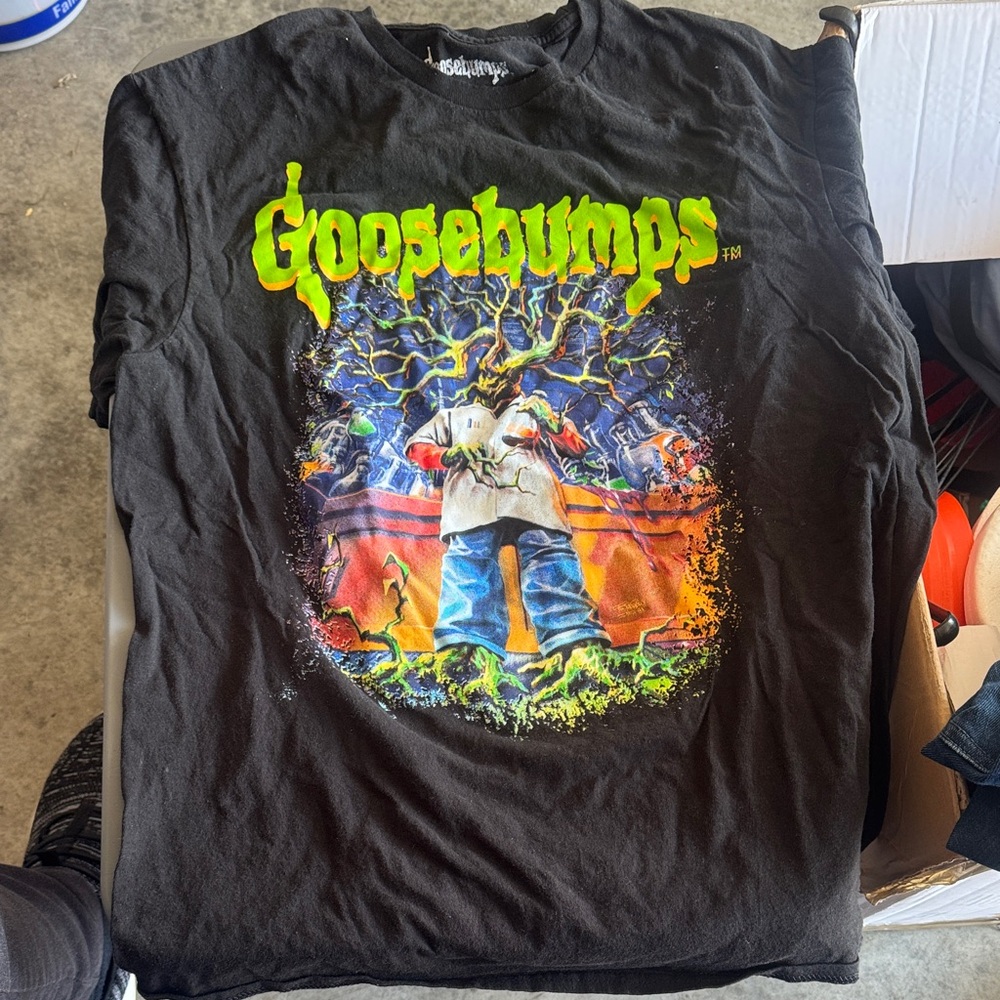 Goosebumps Black Graphic Short Sleeve Tee